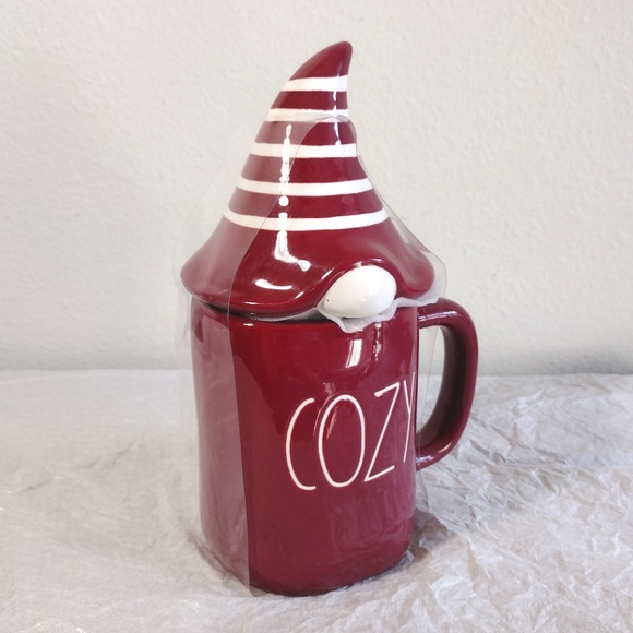 Rae Dunn Artisan Collection by Magenta COZY Gnome Mug with Lid New - Picture 2 of 4